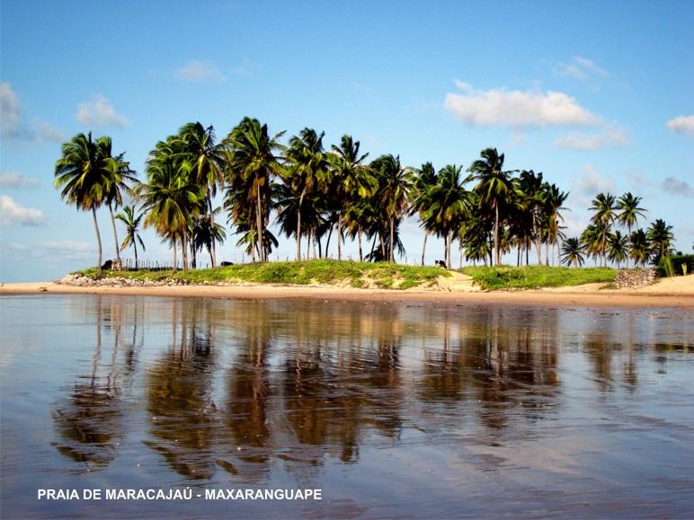 Natal é conhecida pelas belas praias e artesanato regional Natal é conhecida pelas belas praias e artesanato regional